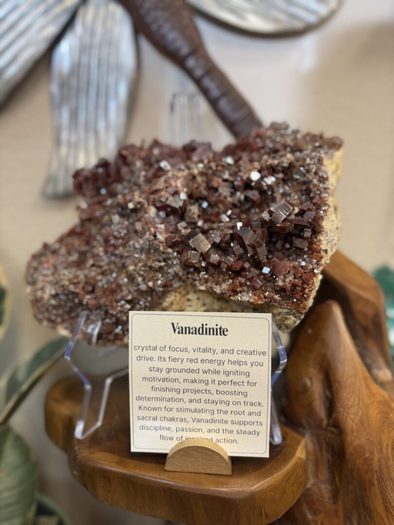 AAA+ Vanadinite